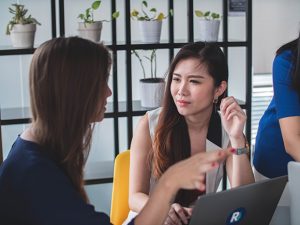 2 Women Talking