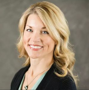 Headshot Of Dr. Amanda Spitz