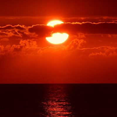 redsunsetnoplane1 Beautiful Sunset Over Ocean
